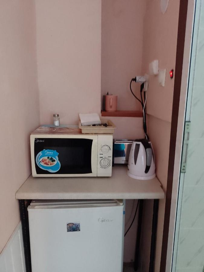 Center And Apartment *
